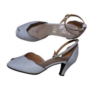 Abraham & Straus VTG White Peep Toe Heels Size 8 Strappy 60s Chunky 3" Heel